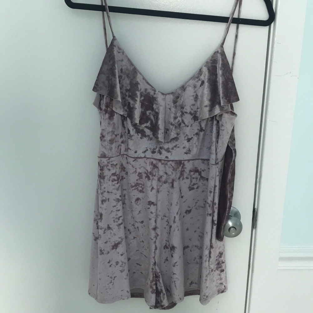 Crushed velvet romper
